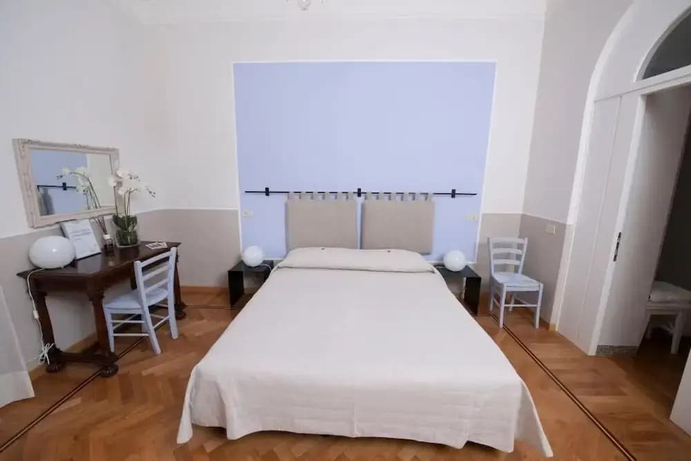 Florian Rooms - photo 4