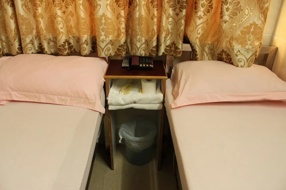Asia Wifi Budget Hostel - Carlton Group of Hostels - photo 1