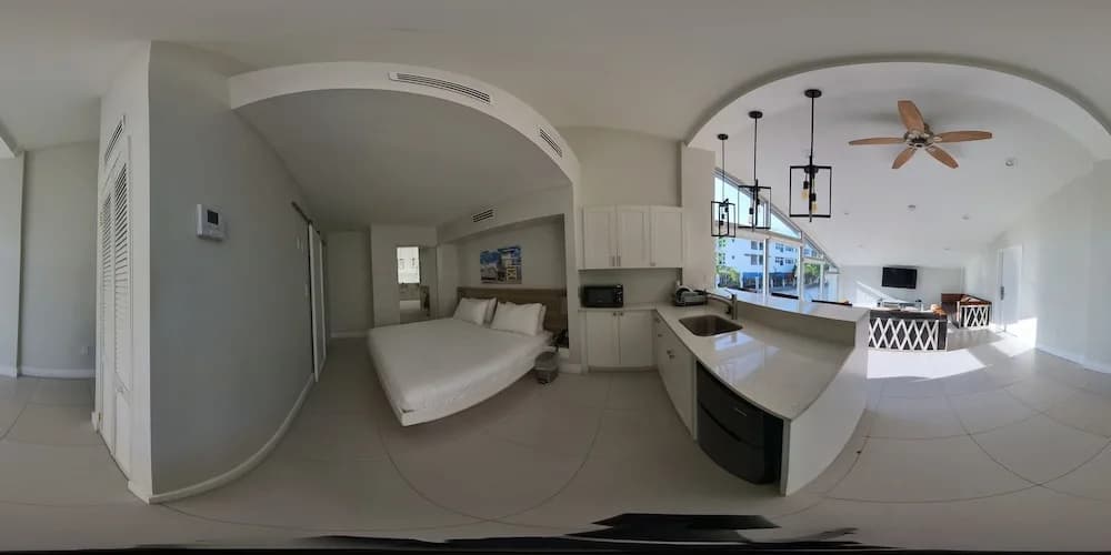 The Biscayne Hotel - photo 40