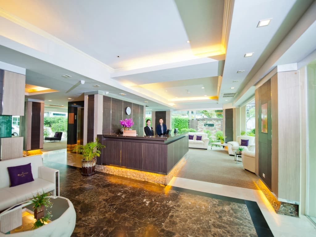 Kingston Suites  - photo 2