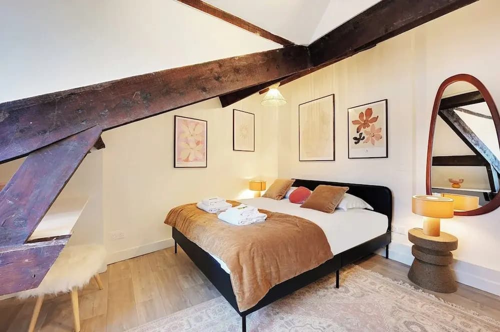 Charming Duplex in Marais for 2 People - photo 4