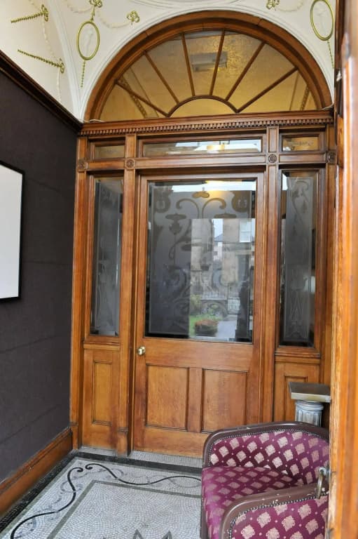 Thrums Hotel - photo 2