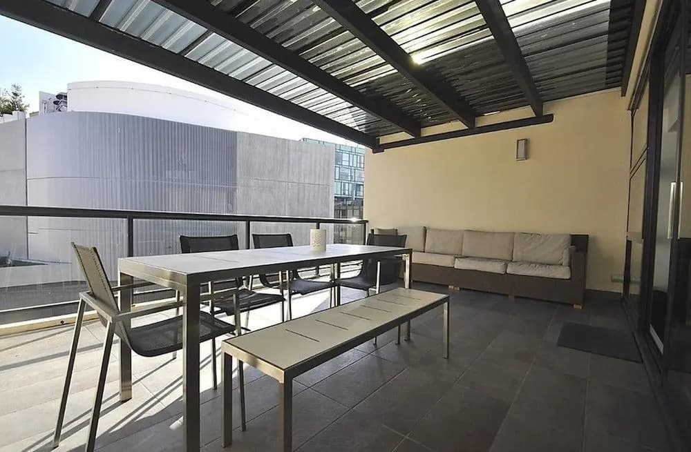 SH147 Sleek Split Level 2BR Surry Hills - photo 13
