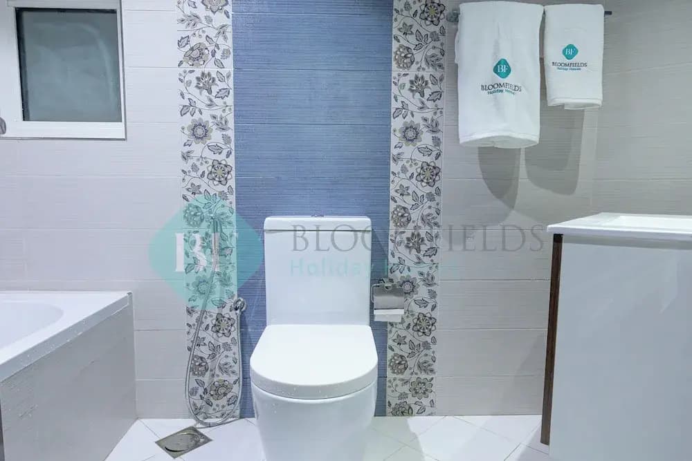 Bloomfields Modern 2BR In Arabian Gate - photo 5