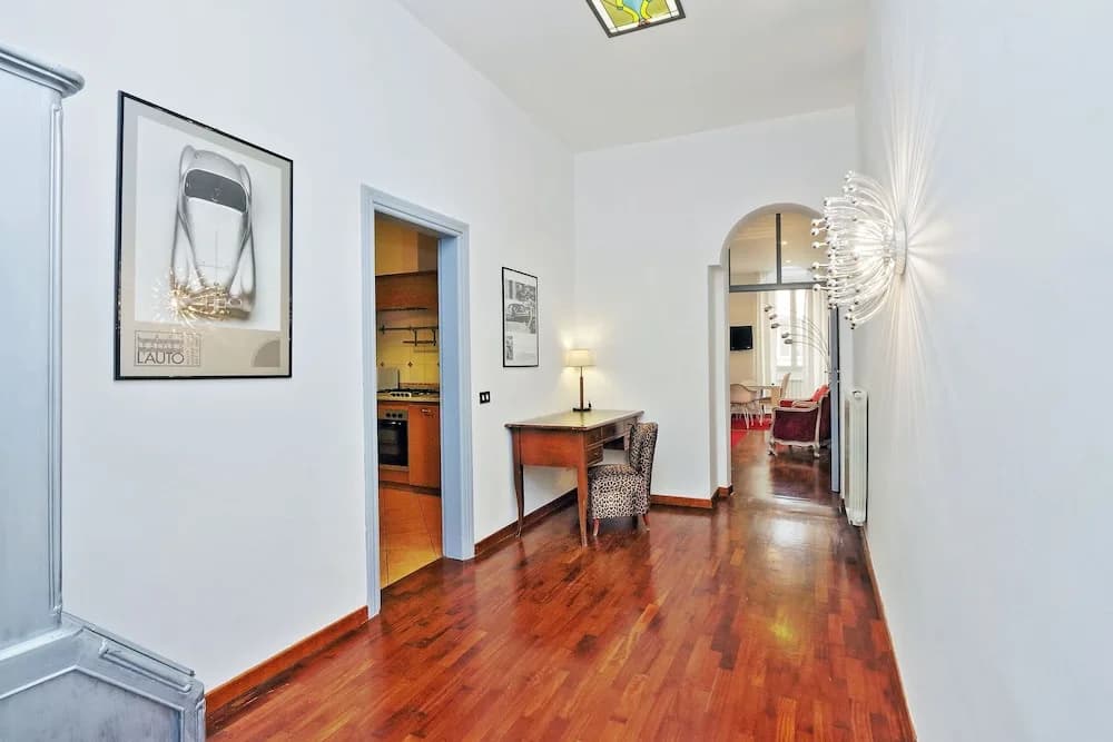 Spanish Steps Apartments - photo 12