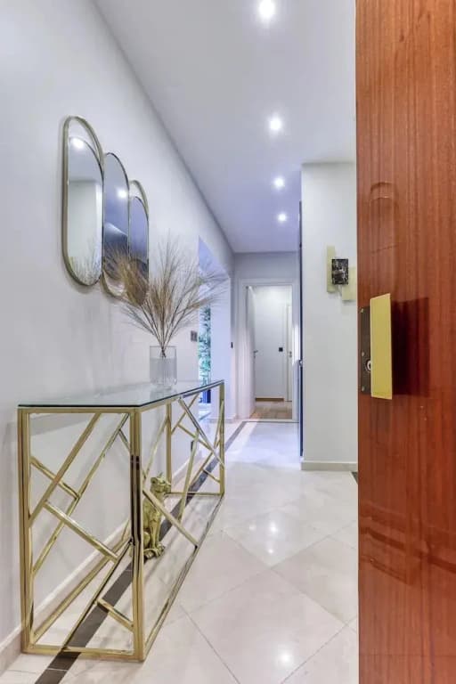Montaigne Executive Suite - photo 14