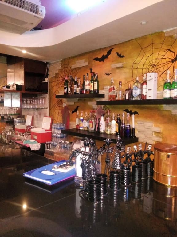 True Hostel - photo 16