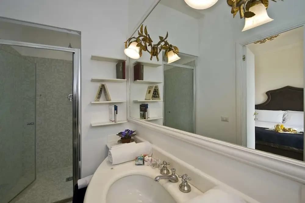 Domus Aurea Relais Guest House - photo 8