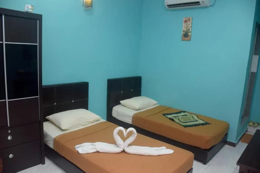 HOTEL RAUDHAH Kerteh - photo 2
