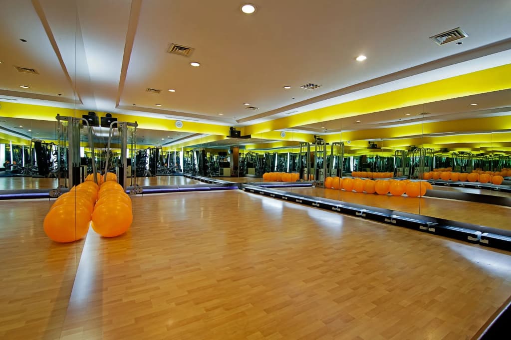 REDTOP Hotel & Convention Center - photo 13