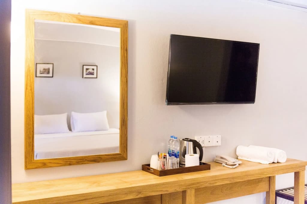 Ratana Hotel - photo 3