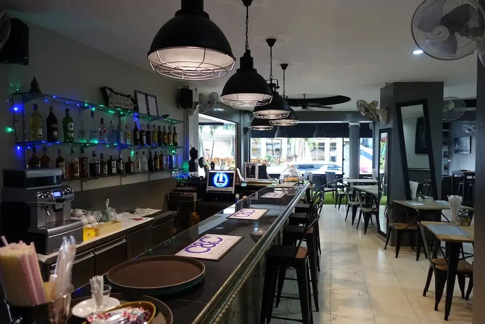 C&C Residence Bistro Restaurant - photo 19