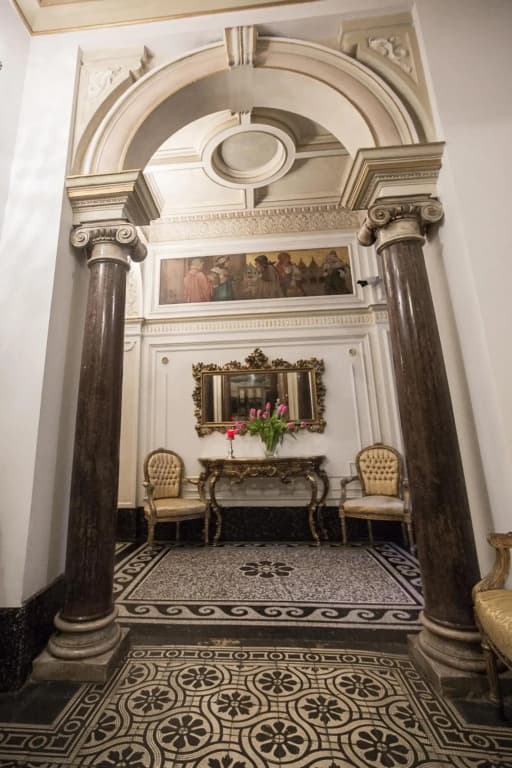 Royal Apartment by Charles Bridge view of Saint Nicholas Church - photo 3