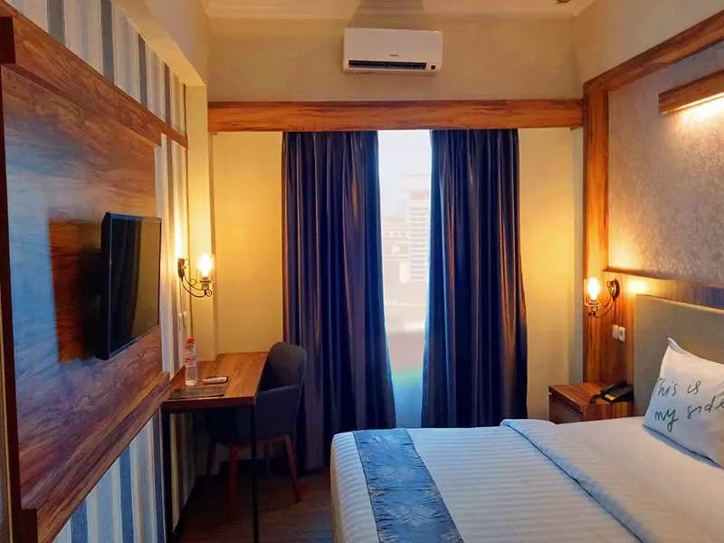 New Sleepz Hotel - Senayan - photo 4