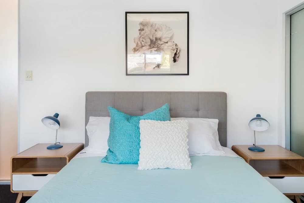 Studio 64 Oyster Bay Modern - photo 2
