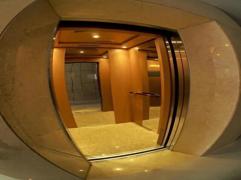 Hung Thu Hotel - photo 13