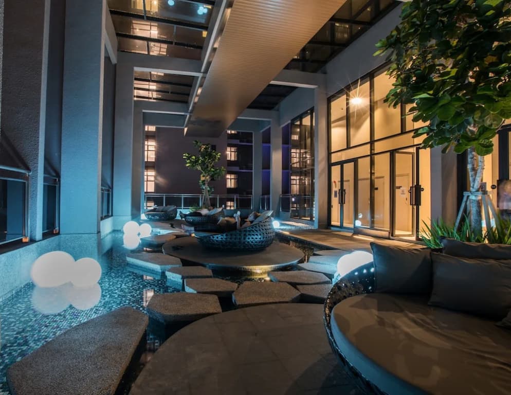 Expressionz Professional Suites by SYNC @3ppl - photo 20