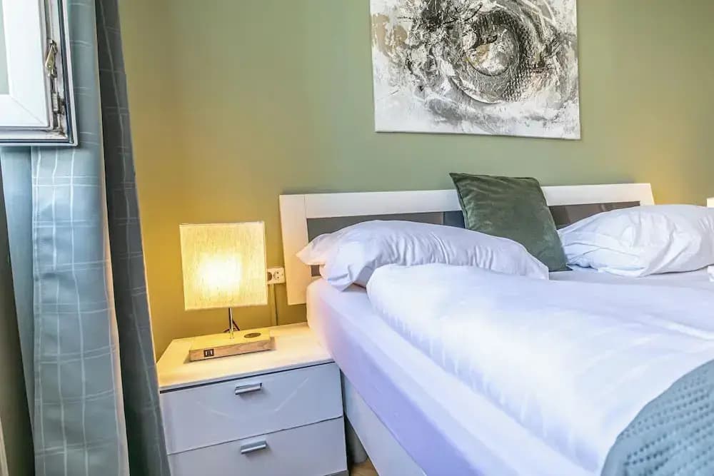 Comfy 2BR Apt Long Stay Matzleinsdorfer - photo 3