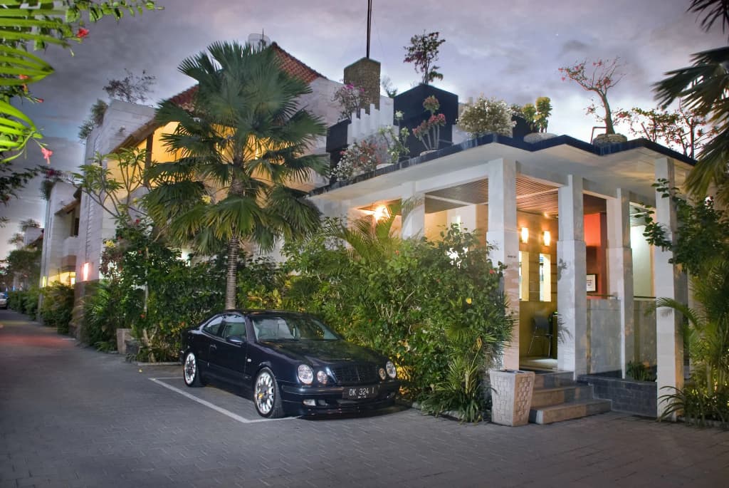 Taman Ayu Townhouse - main photo