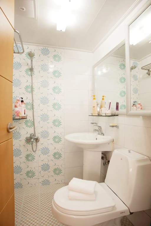 JUNY Home - photo 9