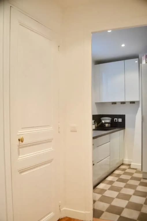 Central Marais-beaubourg 1 Bedroom Flat - photo 9