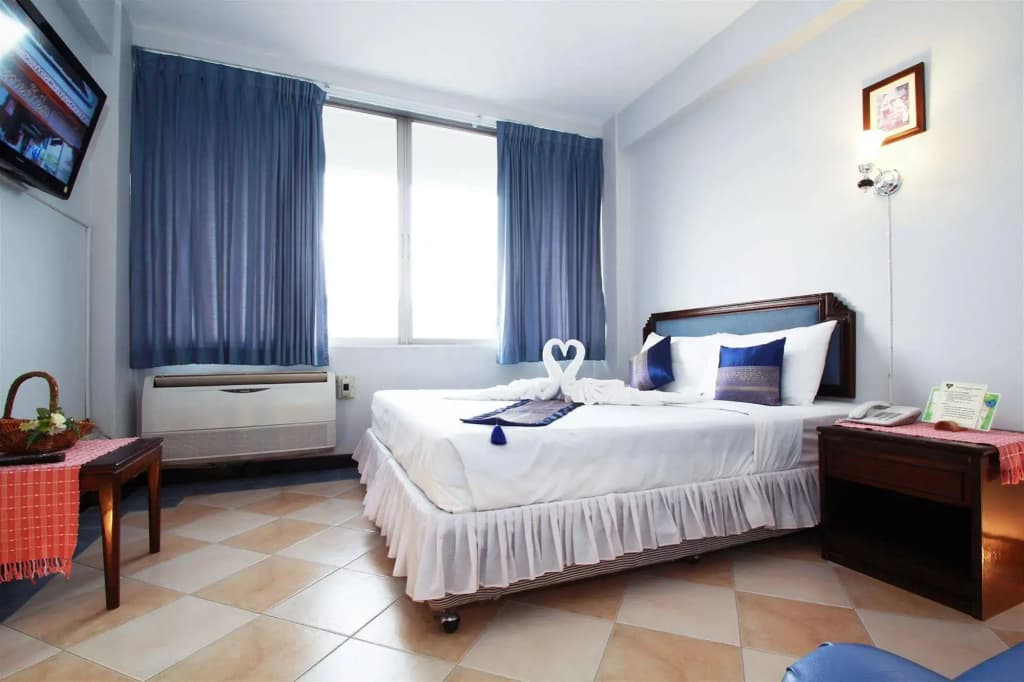 YMCA International Hotel - photo 16