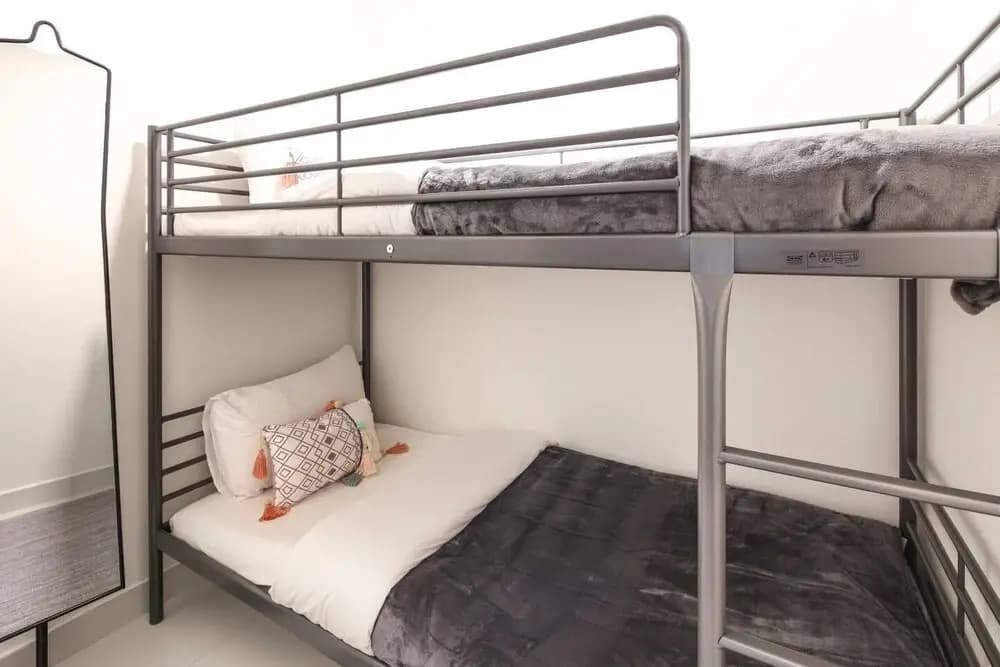 Superior + Luxurious 2BR - Sleeping 7! - photo 2