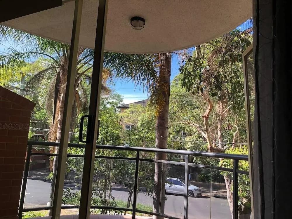 Escape to Strathfield for 8 guests - photo 9