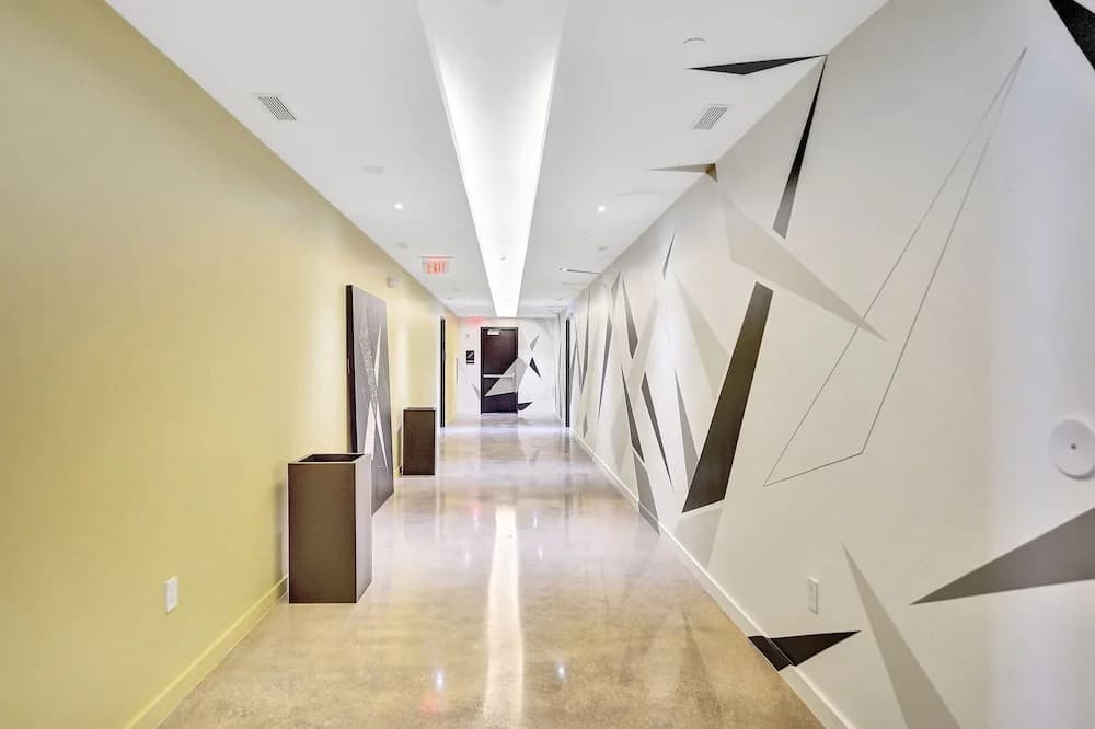 Design District Suites - photo 14