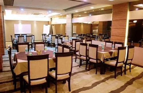 LIV INN Patel Nagar - photo 10