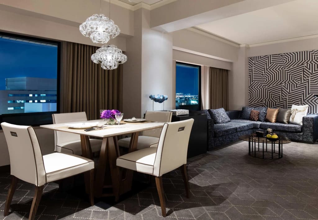 Courtyard by Marriott Shin-Osaka Station - photo 2
