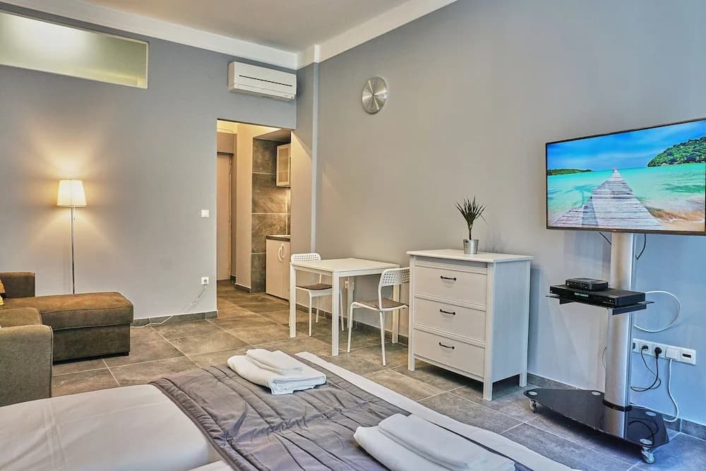 K1 Apartment - photo 1