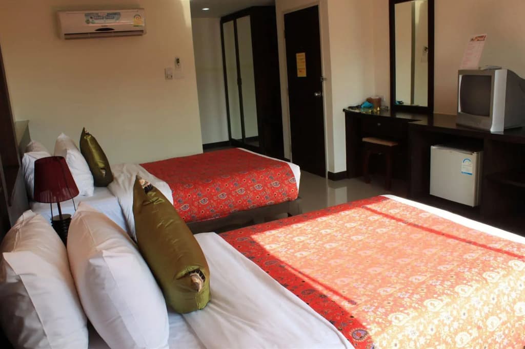 At Phuket Inn Patong Beach - photo 6