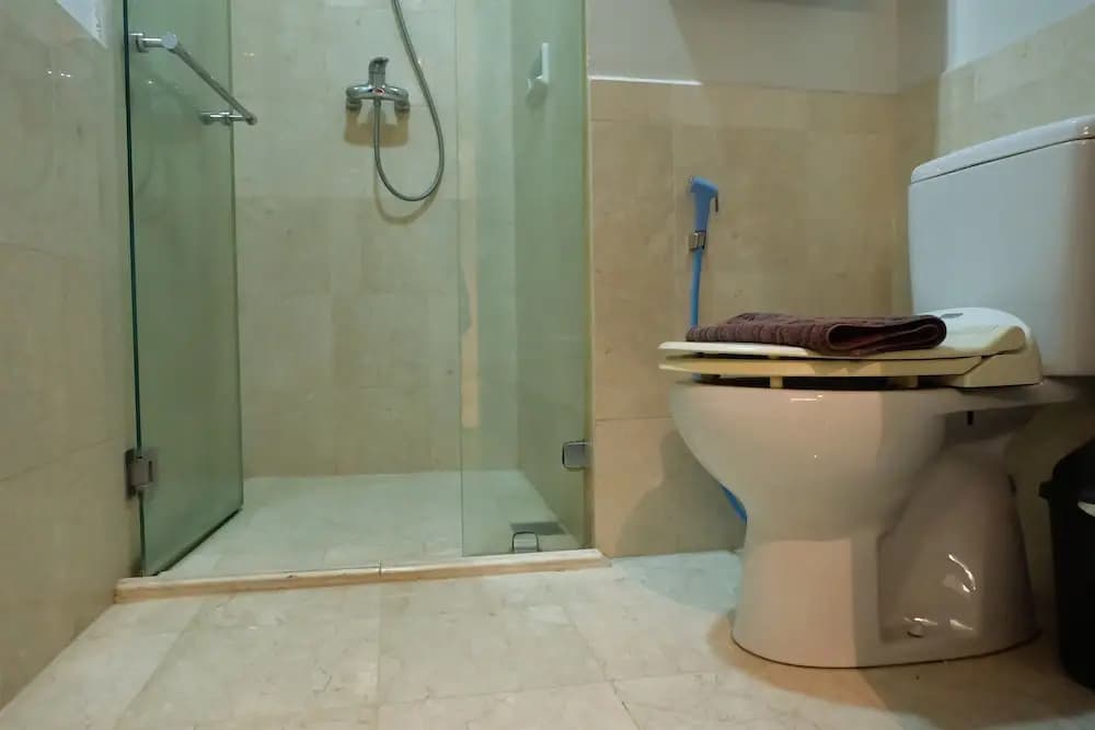 3 Bedrooms Luxury Sudirman Mansion Apartment by Travelio - photo 8