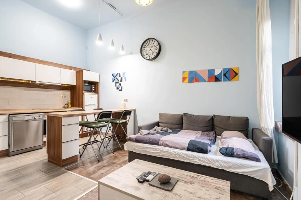 Oriental Deluxe 2R Apartment - photo 4