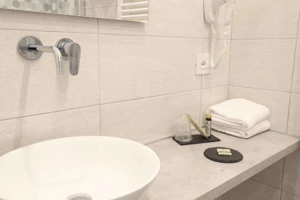Cadorna Luxury Hotel - photo 13