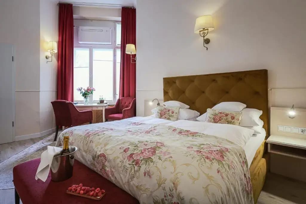 Hotel Augusta - photo 46