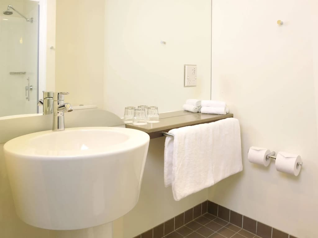 ibis Melbourne Glen Waverley - photo 9