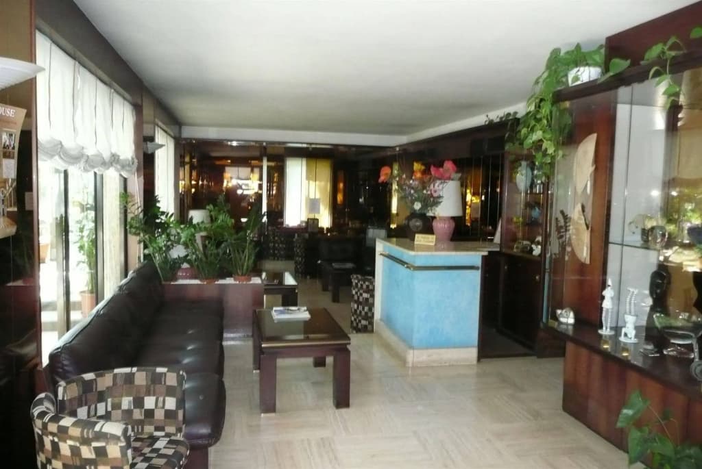 Club Hotel - photo 16