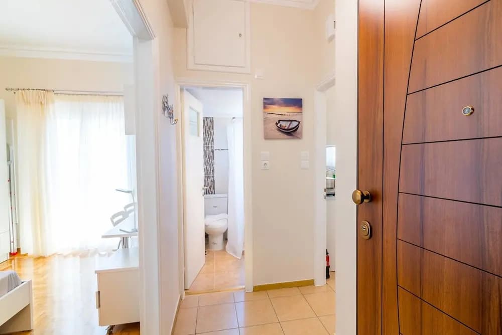 Charmy Petit 1 Bedroom Flat in Athens - photo 9