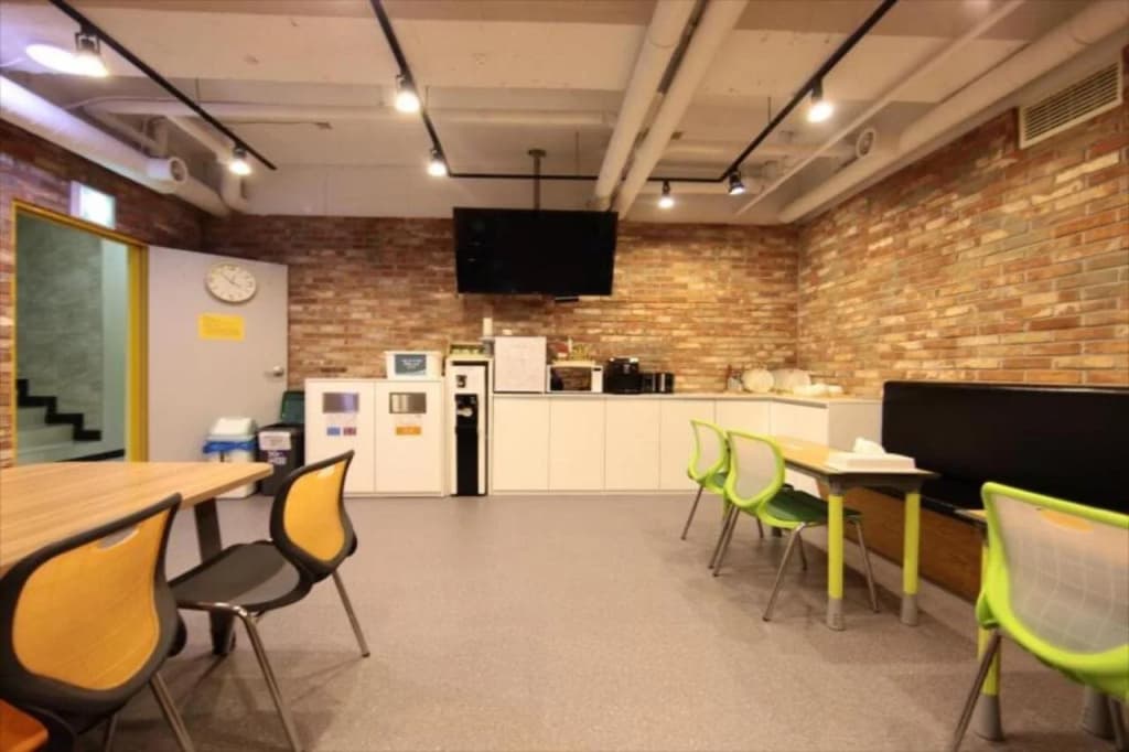 Starria Hostel Foreign Guest Only - photo 12