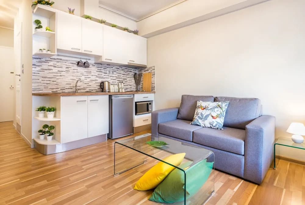 Exceptionally located studio apartment - photo 12