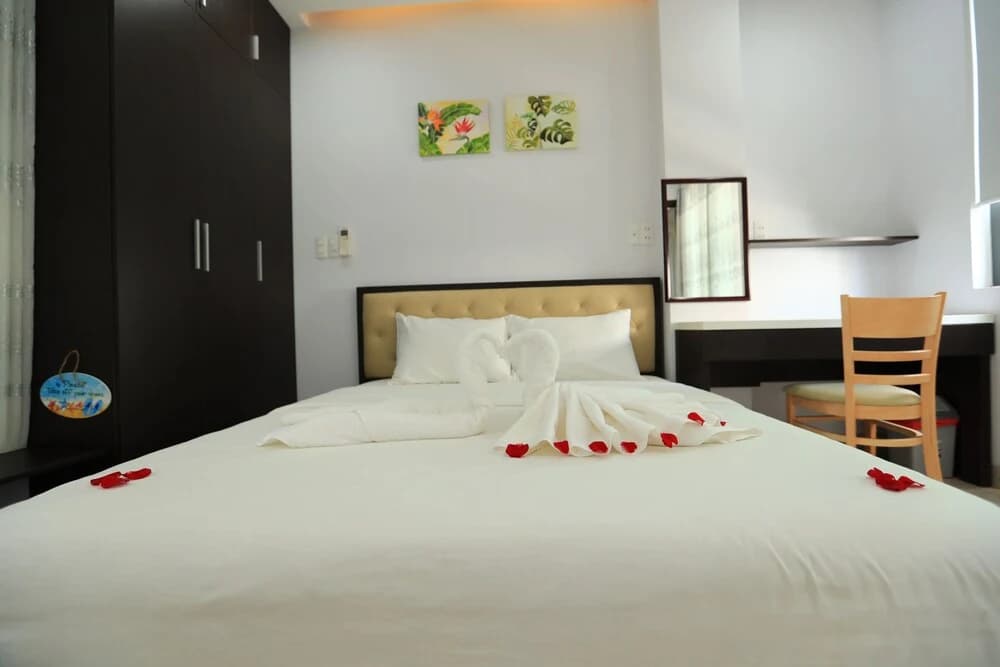 Tourane Beachside Apartment - photo 4