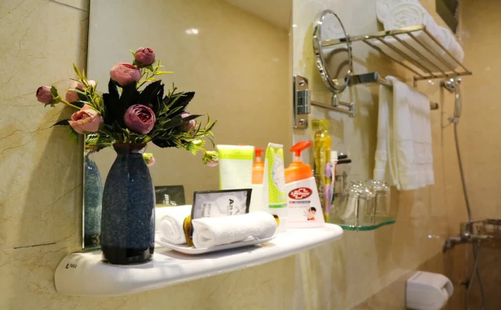 A25 Hotel - 109 Truc Bach - photo 10
