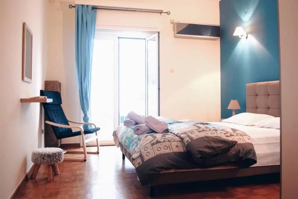 Athens Central 2BD Apartment at Acropolis Plaka - photo 2