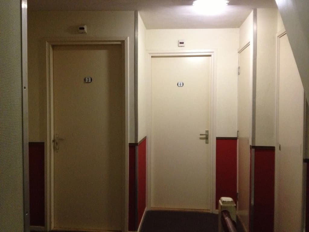 Hotel Old Nickel - photo 11