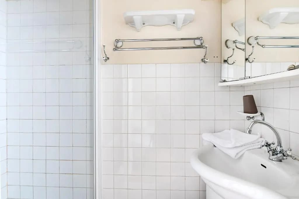 GuestReady - Spacious Flat for 4 near Bastille - photo 7