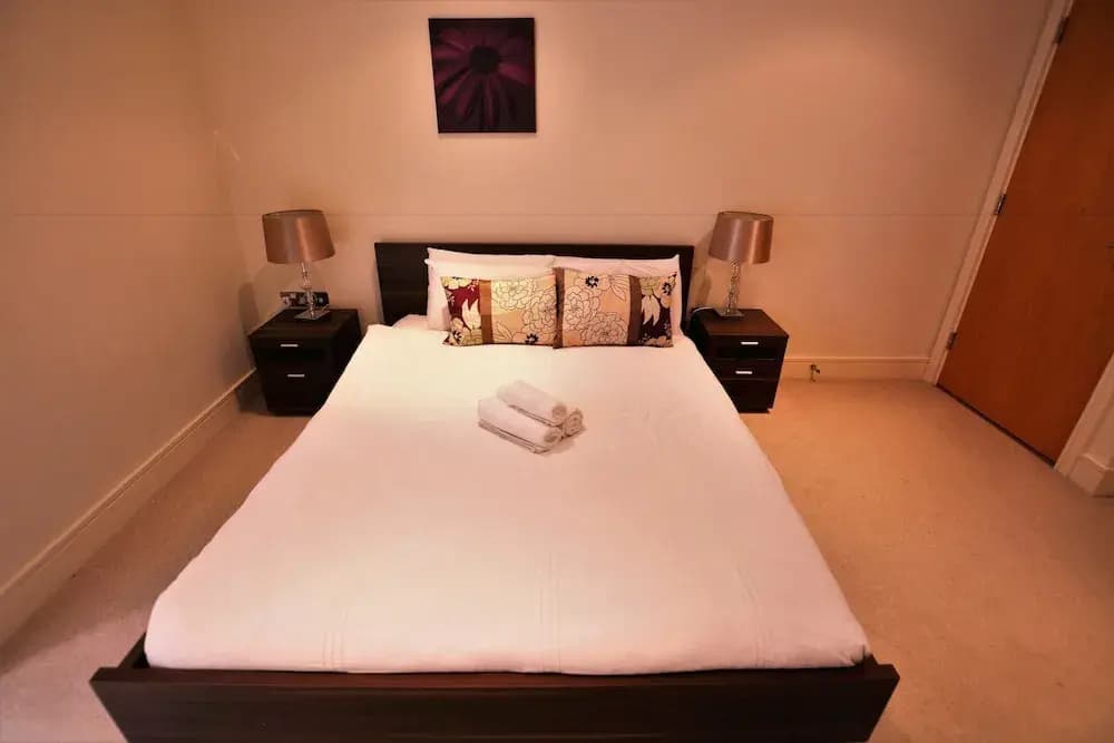 Denison House - Elite Apartments - photo 3