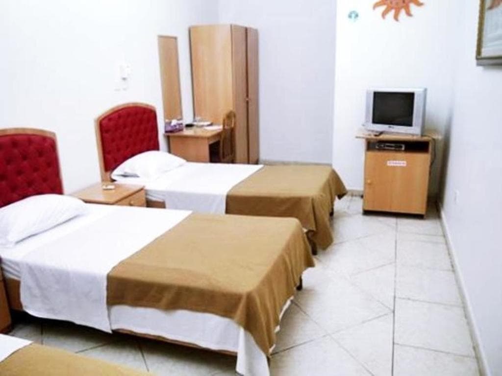 Sun City Hotel - photo 16