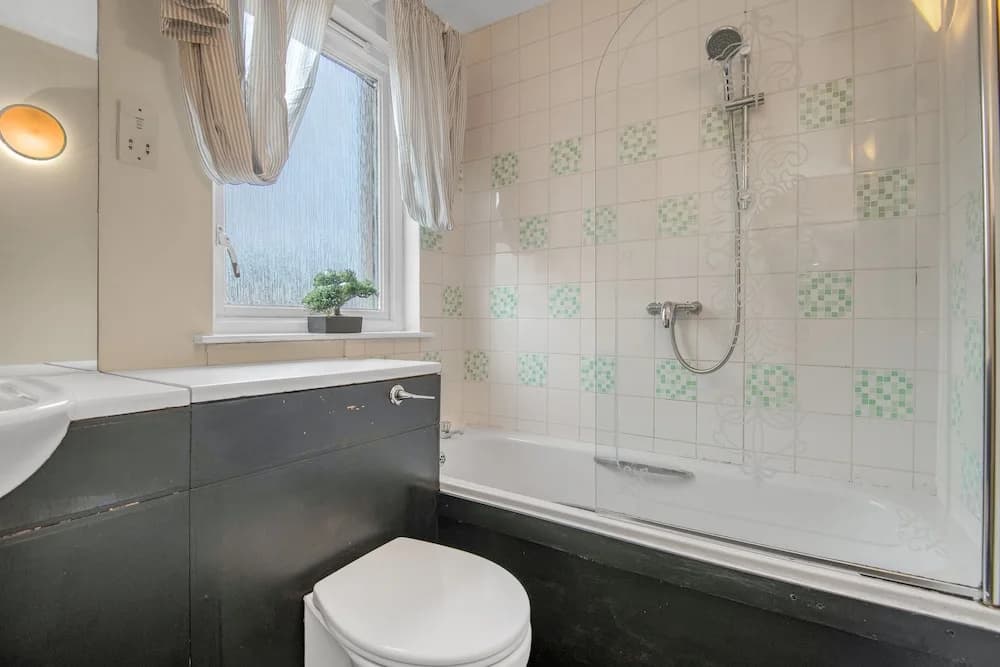 Tony Asga - Coady Apartment - photo 7
